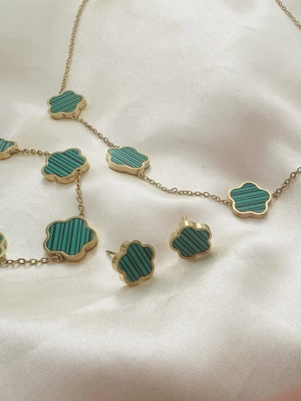18K Gold Plated Flower clover Necklace SET green Stainless steel Womens Jewelry